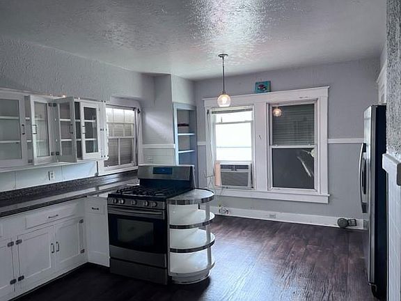5th image of 800 Allo Ave