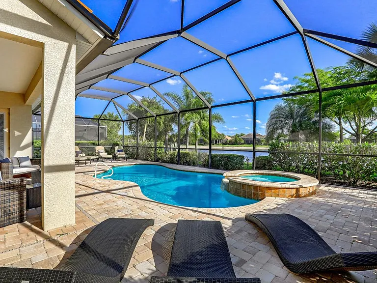 9096 Graphite Cir — Photo 2