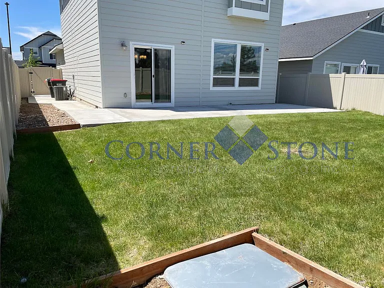 152 S Riggs Spring Ave — Photo 19