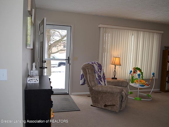 4th image of 1564 Jacqueline Dr