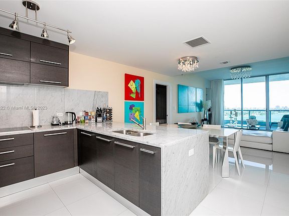 4th image of 900 Biscayne Blvd Floor 0