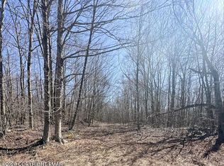 Somerset Dr #30, Tobyhanna, PA 18466