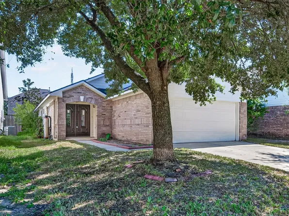 7410 Legacy Pines Dr, Cypress, TX 77433