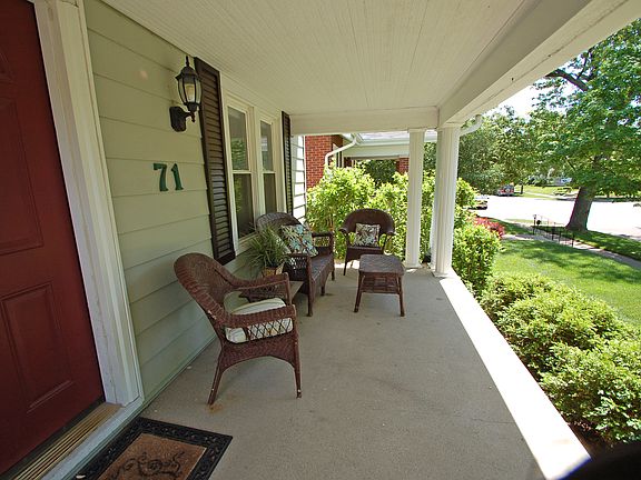 3rd image of 71 Wiltshire Blvd
