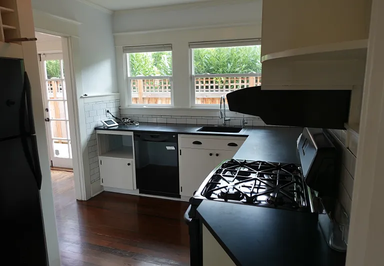 309 Hayes St — Photo 15