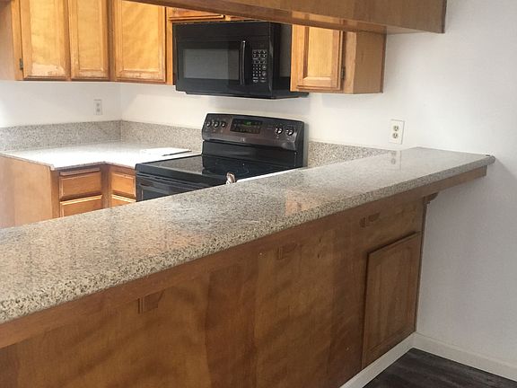 New granite breakfast bar