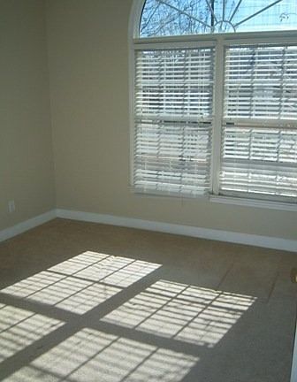 4th image of 4004 Litchford Pl