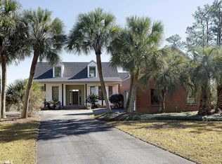 8981 Bay Point Dr, Elberta, AL 36530