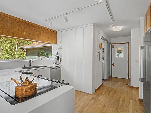 22nd image of this home