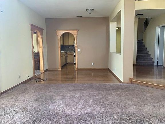 4th image of 2338 Calle Petula