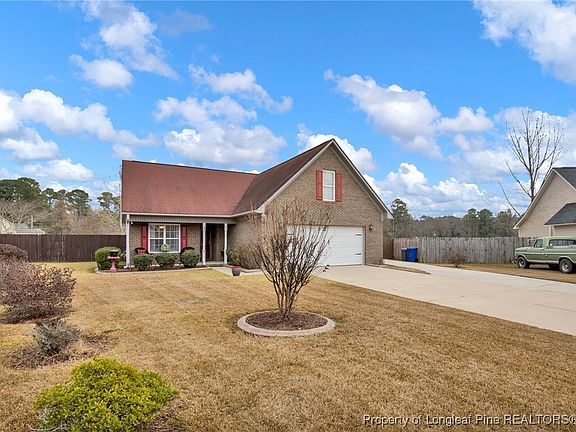 3rd image of 409 Seabiscuit Dr