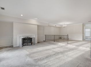 742 7th St SE APT B, Washington, DC 20003