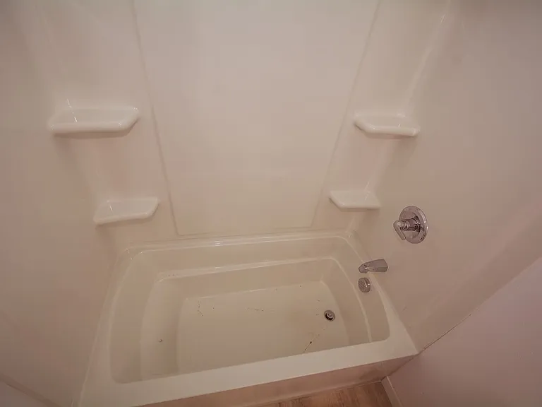 8258 Bennett Ave — Photo 17