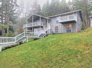 6000 Tunnel Loop Rd, Grants Pass, OR 97526