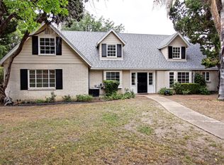 6461 Peach Ave, Van Nuys, CA 91406