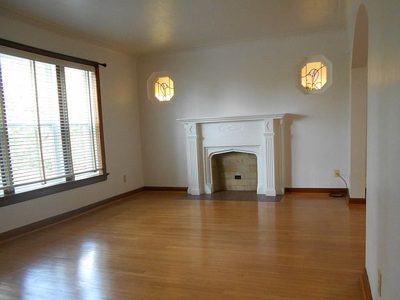 4th image of 6248 Nottingham Ave Floor 2