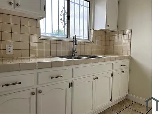 3 bed, 1000 sqft, $2,900 — Photo 4
