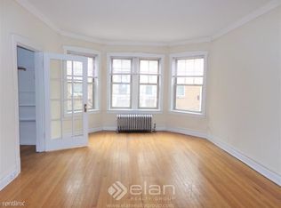 1041 W North Shore Ave APT 2S, Chicago, IL 60626