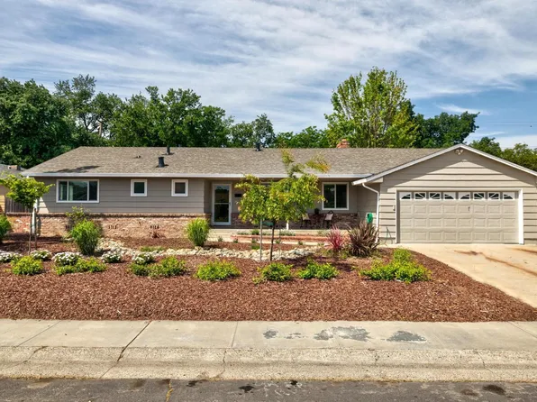 6942 S Land Park Dr, Sacramento, CA 95831