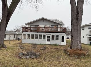 1102 Nishishin Trl, Monona, WI 53716