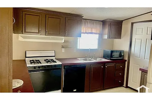 1185 Lee Road 203 Photo 1