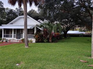 20 W D St, Frostproof, FL 33843