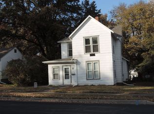 509 Broad St #A, Warrensburg, MO 64093