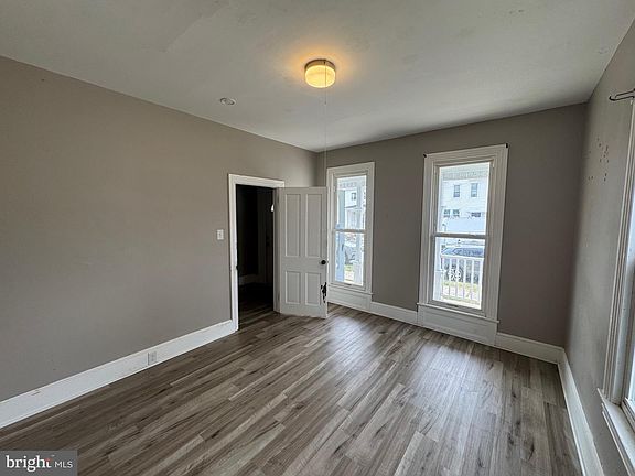 3rd image of 223 S 4th St