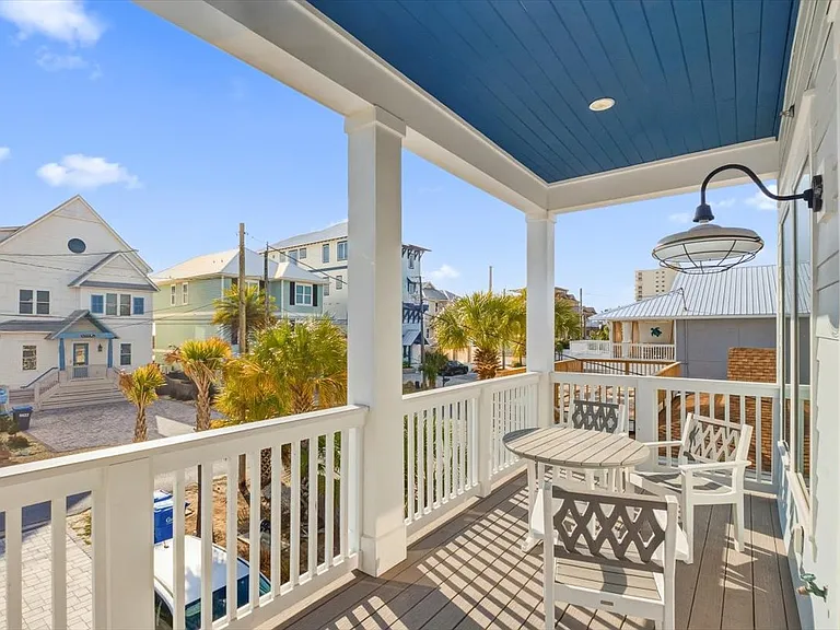 8320 Surf Dr — Photo 28