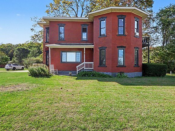 4th image of 55686 Parkville Rd