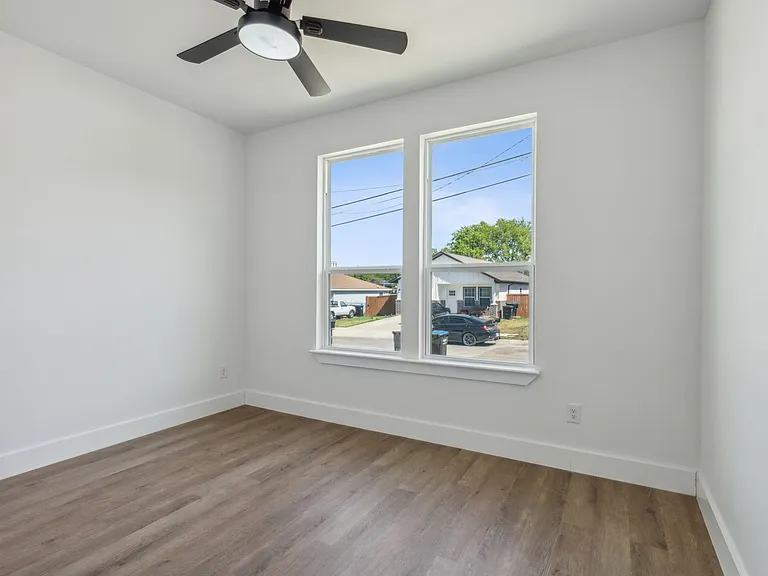 4617 Pickett St — Photo 20
