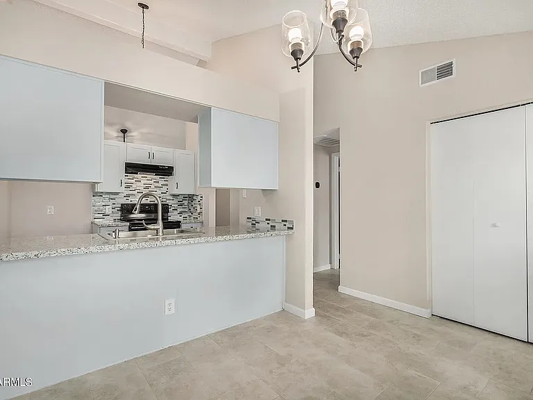 5130 W Joan De Arc Ave — Photo 12