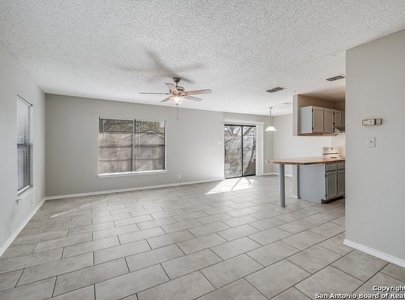 5th image of 1344 Churing Dr