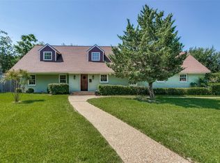 4070 Walnut Hill Ln, Dallas, TX 75229