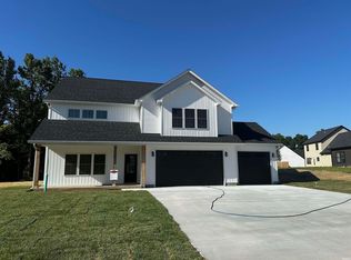 708 E Quinn Raye Ct, Ellettsville, IN 47429
