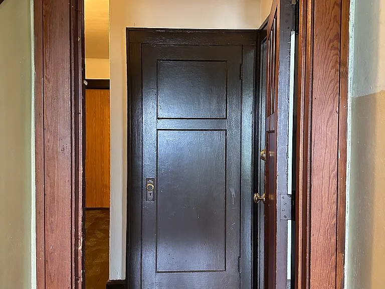 2016 Kinzie Ave #1 — Photo 3