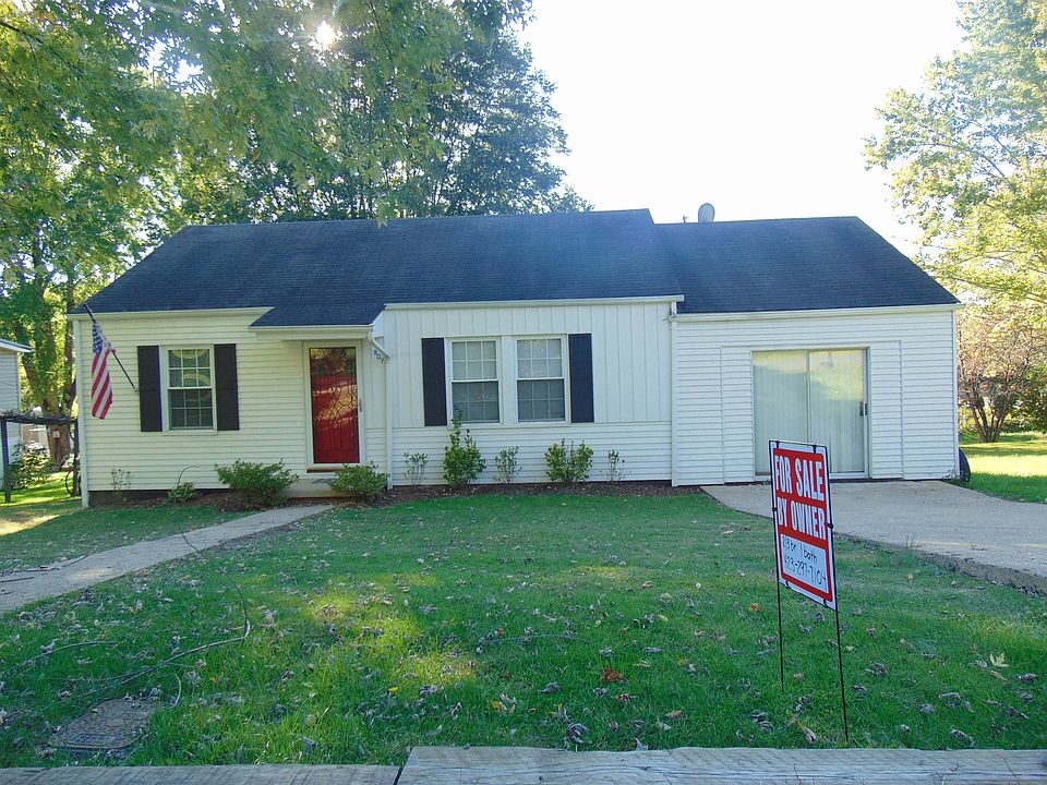 1st image of 907 Dejarnette St