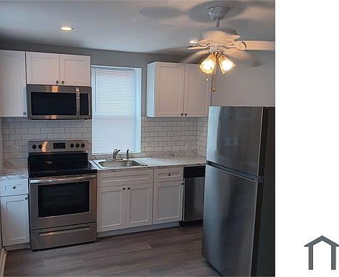 3rd image of 2036 N Gratz St Floor 2