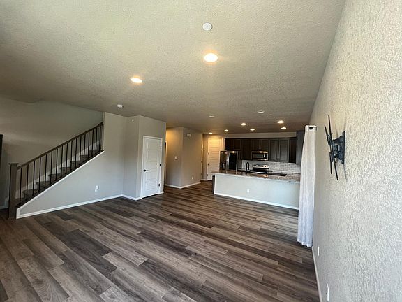 Open floor plan - Living Room, Dining Room and Kitchen