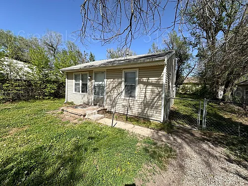 1740 S Dodge Ave Photo 1 1740 S Dodge Ave Photo 1