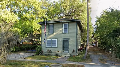 110 W 13th St Photo 1