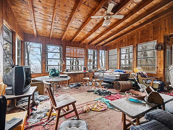 5th image of 1812 Morning Glory Ln