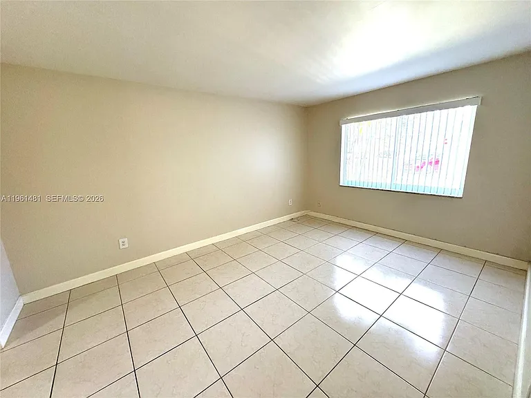 8101 Camino Real #C-115 — Photo 3