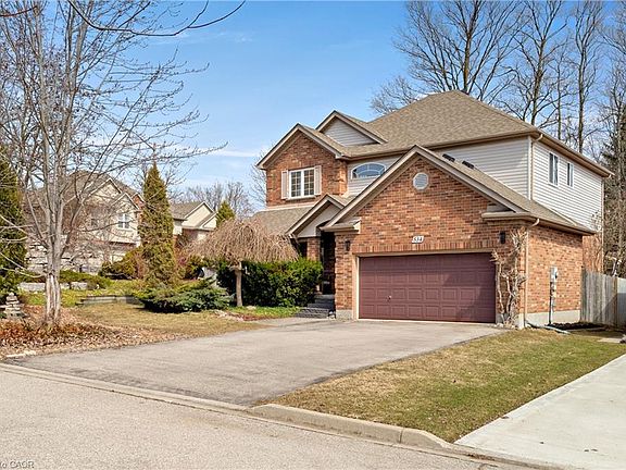 2nd image of 534 Birchleaf Walk