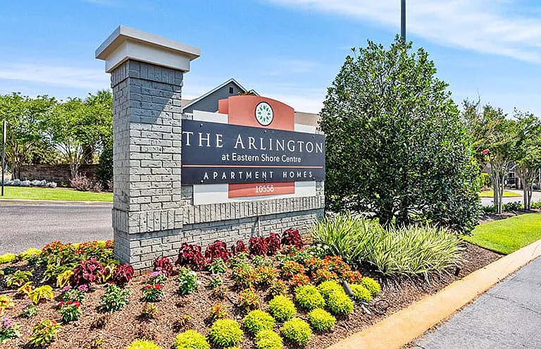 The Arlington at Eastern Shore Centre Apartments — Photo 43