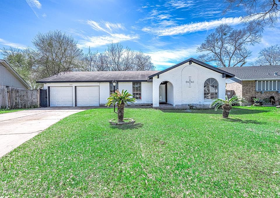 1st image of 13119 Winding Wood Drive