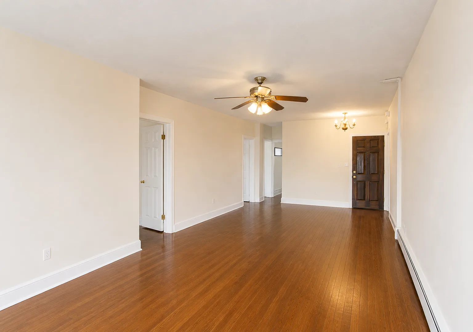 8422 Germantown — Photo 3