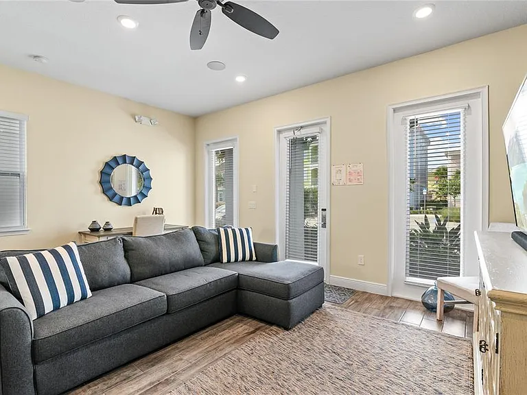 8040 Lost Shaker Ln — Photo 14