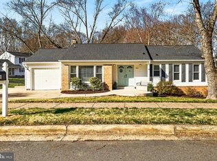 8010 Rockwood Ct, Springfield, VA 22153