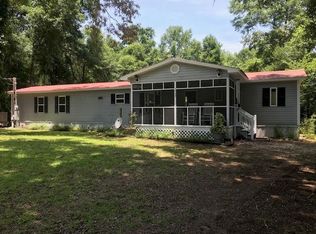 1095 Rugby Ave, Summerton, SC 29148